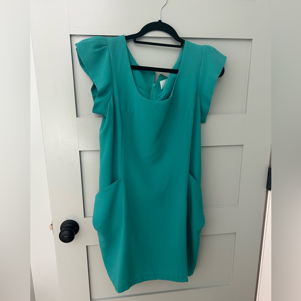 Mini Green Dress Size M - Picture 2 of 2